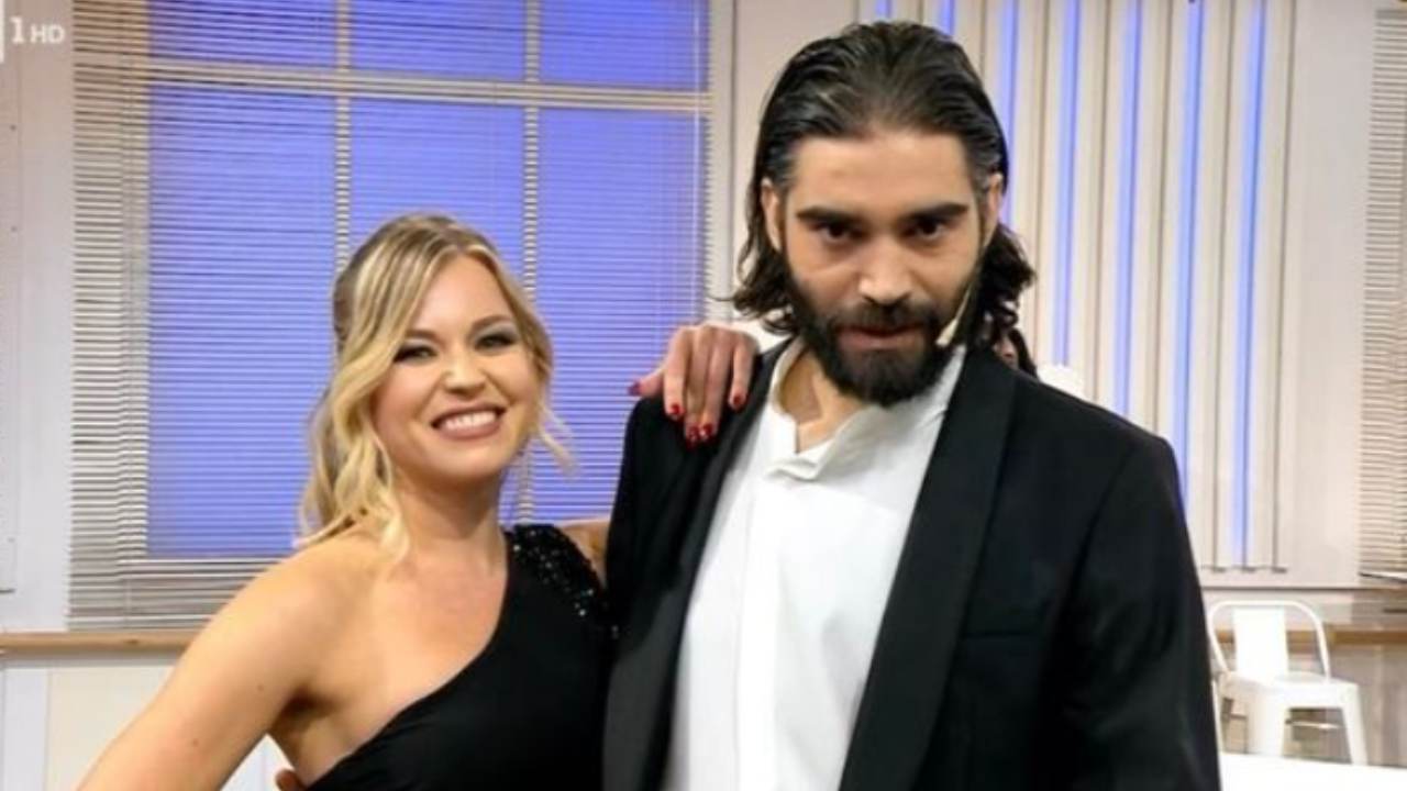 “Ballando con le stelle”, Anastasia Kuzmina svela: “Lorenzo Biagiarelli sta male” 1 “ballando-con-le-stelle”,-anastasia-kuzmina-svela:-“lorenzo-biagiarelli-sta-male”