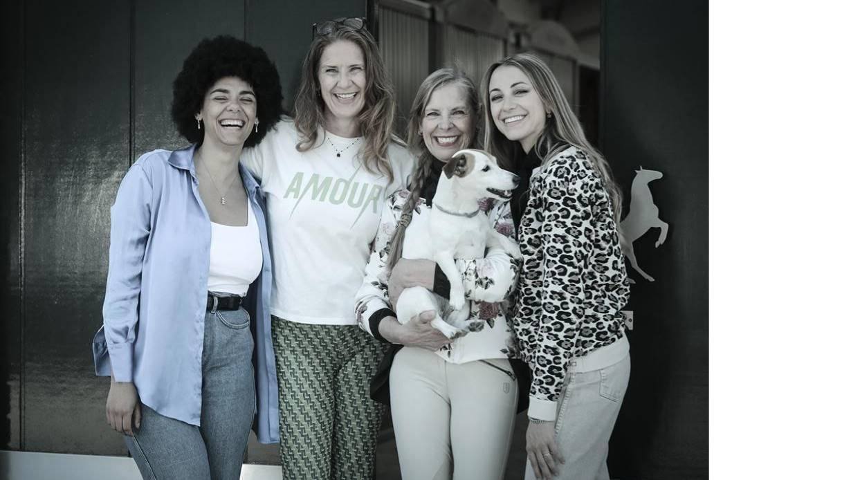 L’amore per i cavalli incontra la moda tech e sostenibile: 4 donne alla guida di Accademia Italiana Style 1 l’amore-per-i-cavalli-incontra-la-moda-tech-e-sostenibile:-4-donne-alla-guida-di-accademia-italiana-style