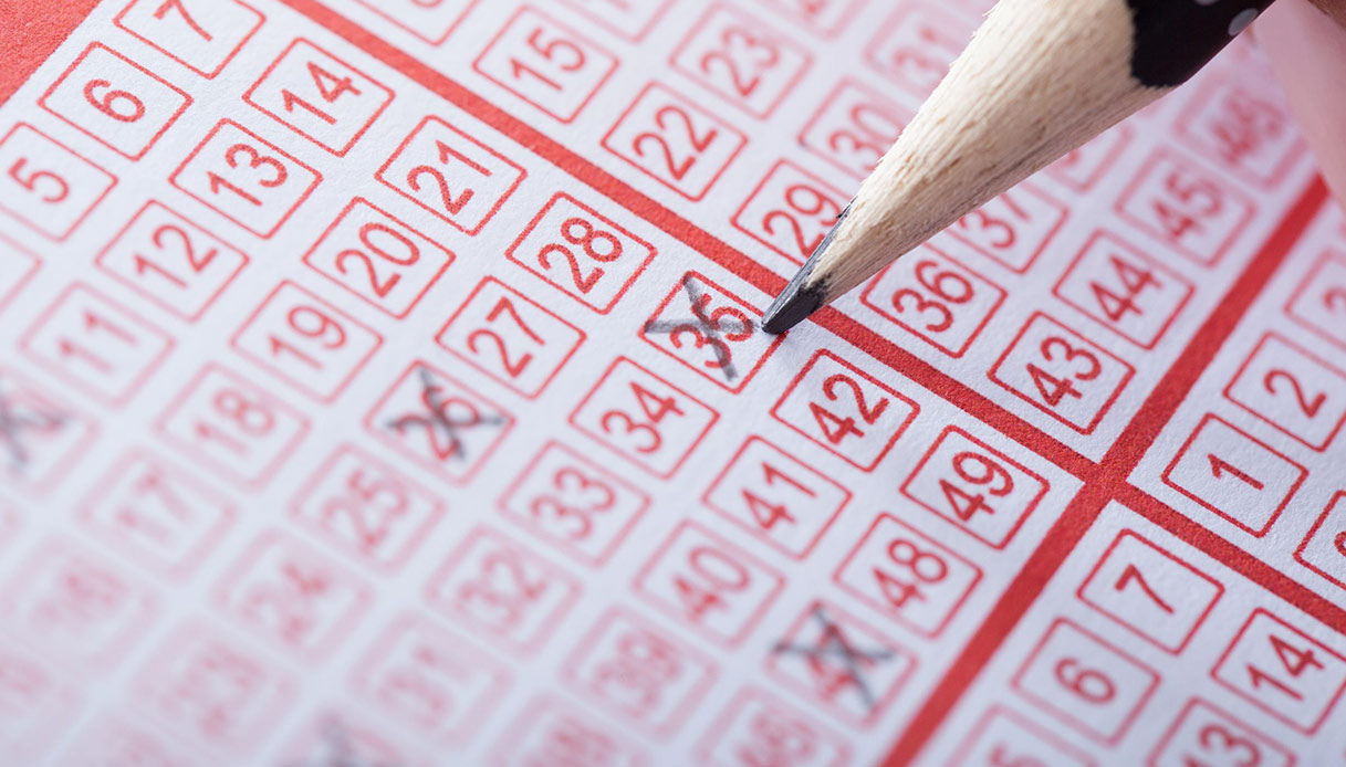 Lotto e Superenalotto, estrazioni di Oggi sabato 24 dicembre 2022: numeri e combinazione vincente 1 lotto-e-superenalotto,-estrazioni-di-oggi-sabato-24-dicembre-2022:-numeri-e-combinazione-vincente