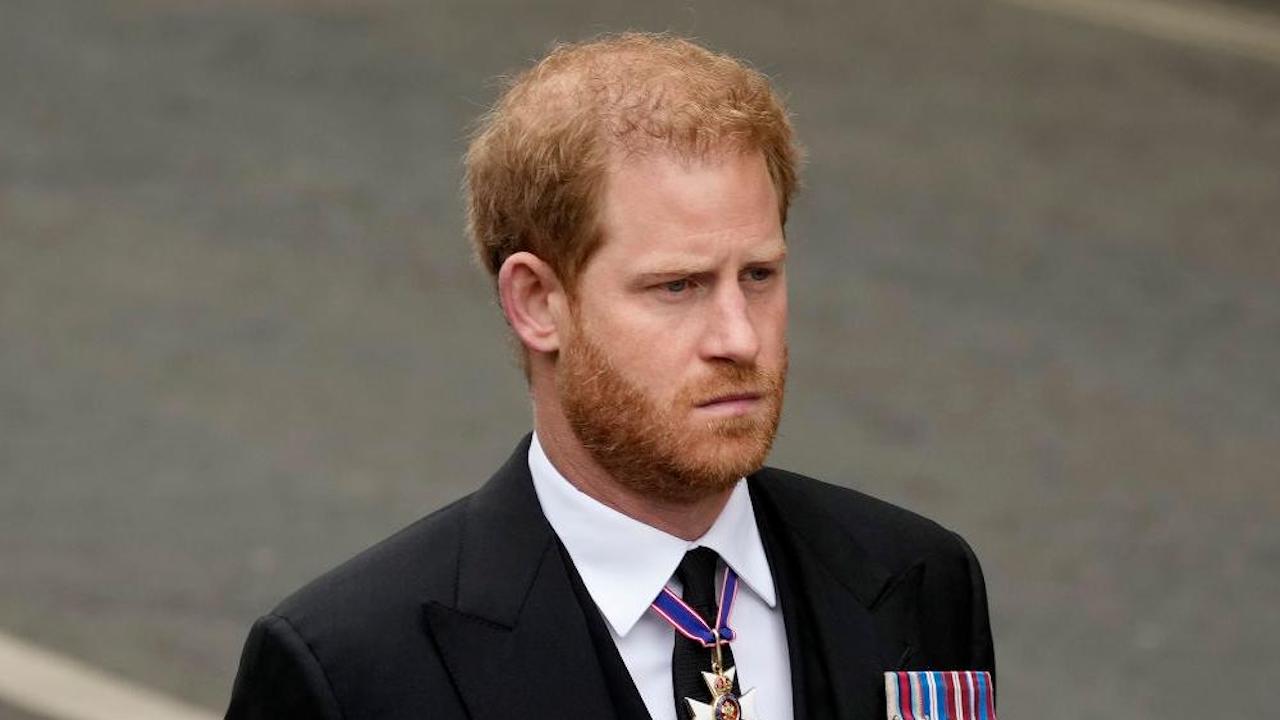 “Non doveva finire così”. Harry, l’annuncio inaspettato su padre e fratello commuove tutti 1 “non-doveva-finire-cosi”.-harry,-l’annuncio-inaspettato-su-padre-e-fratello-commuove-tutti