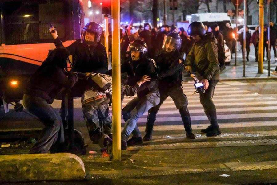 Il «pericolo anarchico» di Meloni è solo nelle parole della premier 1 il-«pericolo-anarchico»-di-meloni-e-solo-nelle-parole-della-premier