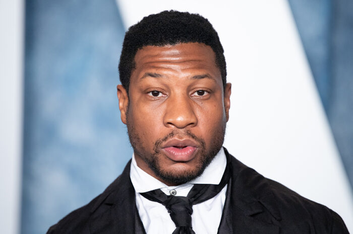 jonathan-majors-charged-with-assault-and-harassment-following-nyc-arrest